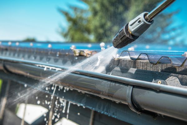 Cost of Gutter Pressure Washing in Camarillo