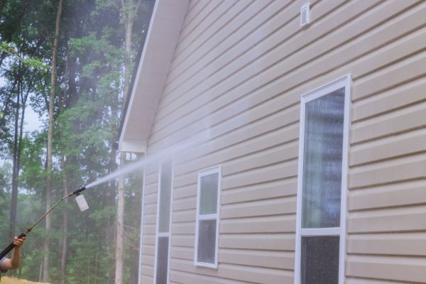 House Washing in Camarillo