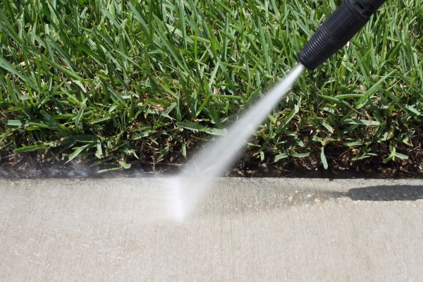 Cost of Sidewalk Cleaning in Camarillo