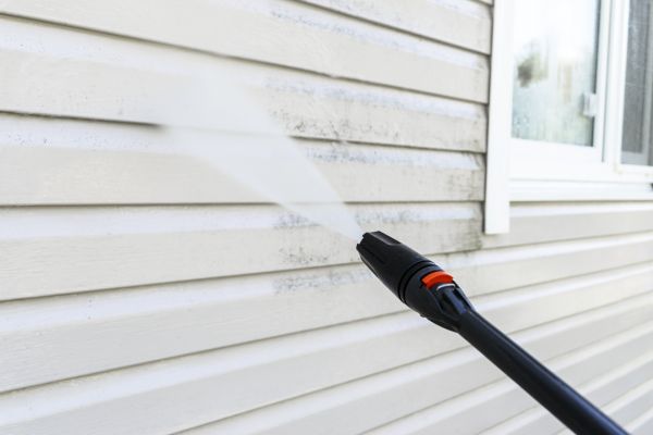 Cost of Siding Power Washing in Camarillo