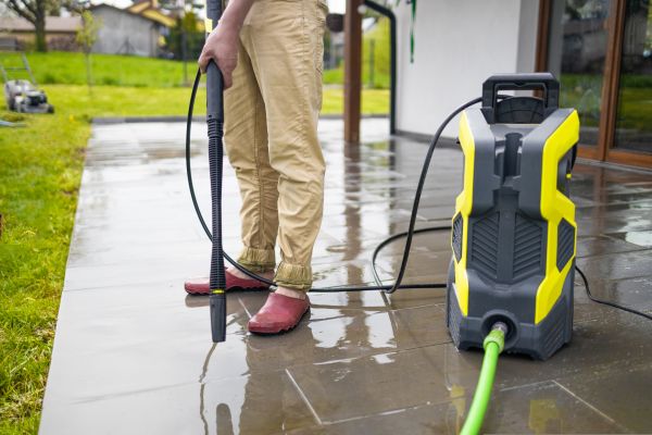 Cost of Porch Pressure Washing in Camarillo