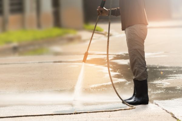 Cost of Residential Concrete Cleaning in Camarillo