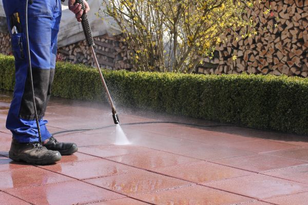 Cost of Driveway Pavers Cleaning in Camarillo