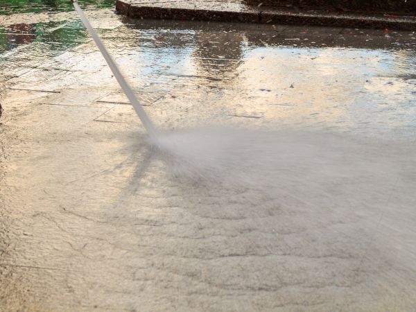 Cost of Pavement Cleaning Service in Camarillo