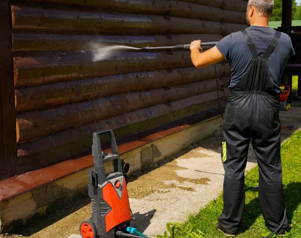 Cost of Log Home Pressure Washing in Camarillo
