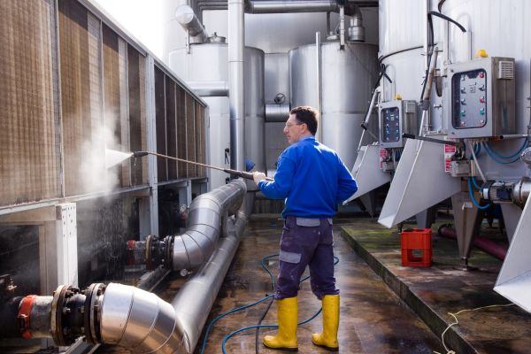 Business Pressure Washing in Camarillo