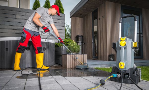 Cost of Concrete Patio Washing in Camarillo