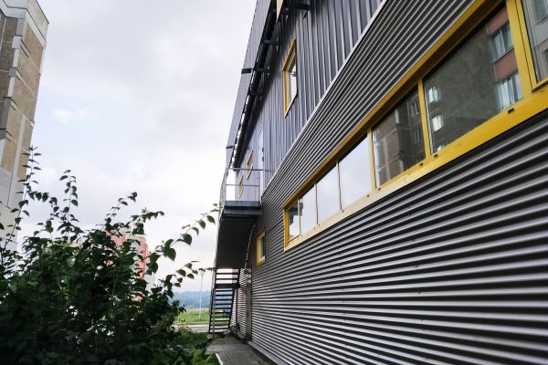 Cost of Aluminum Siding Cleaning in Camarillo