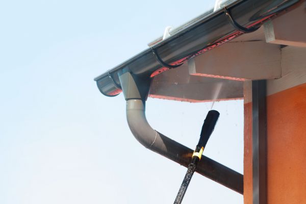 Cost of Eaves Power Washing in Camarillo
